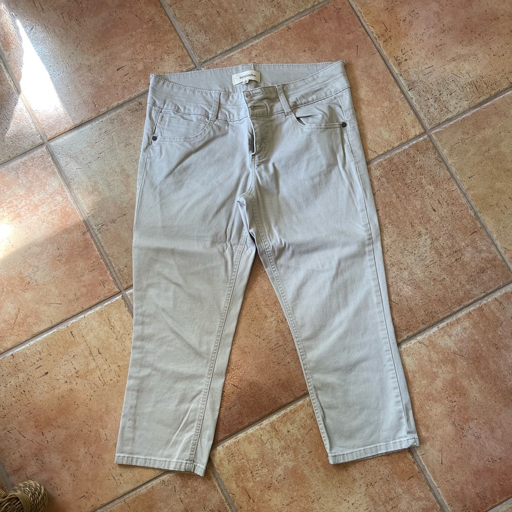 Rewind Khaki Capri Pants